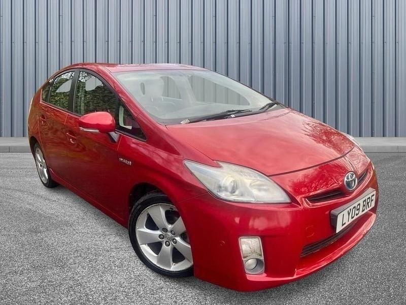 Red Used 2009 Toyota Prius Hatchback | £4,645 (Fair price) - Image 1/4