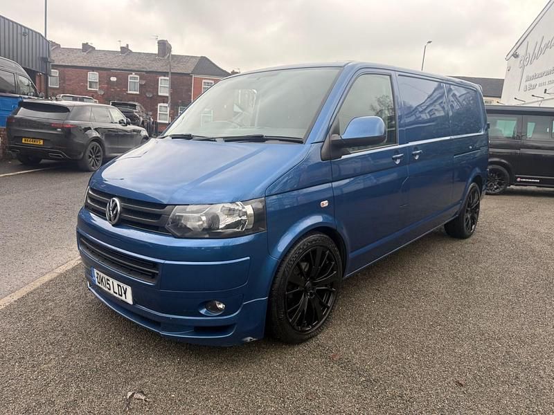 Used VW Transporter Highline 180 HP (132 kW) 2015 Blue Van