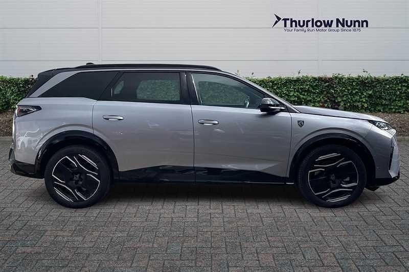 Used Peugeot e-5008 GT 154 kW (210 HP) 2024 Cumulus grey SUV