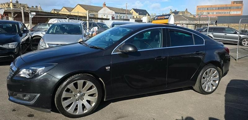 Used Vauxhall Insignia Elite 163 HP (119 kW) 2015 Black Hatchback