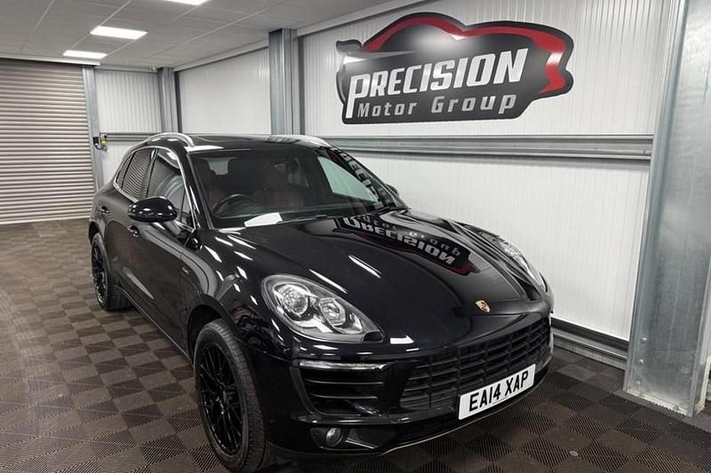 Used 2014 Porsche Macan SUV | £17,995 (A bit pricey) - Image 1/1