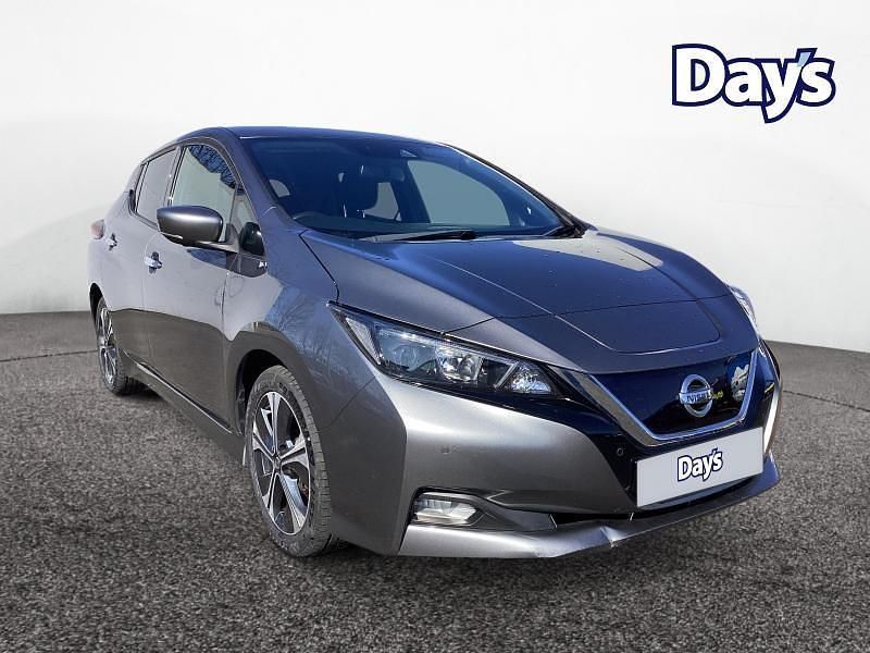 Used Nissan Leaf N-Connecta 110 kW (150 HP) 2021 Grey Hatchback