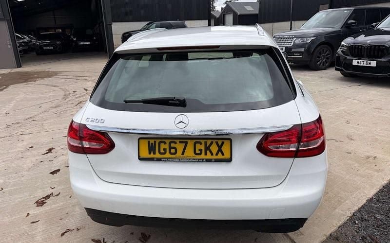 Used Mercedes C200 Executive 184 HP (135 kW) 2018 Estate