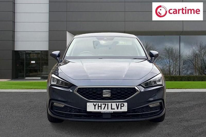 Used Seat Leon SE Dynamic 110 HP (80 kW) 2021 Grey Hatchback
