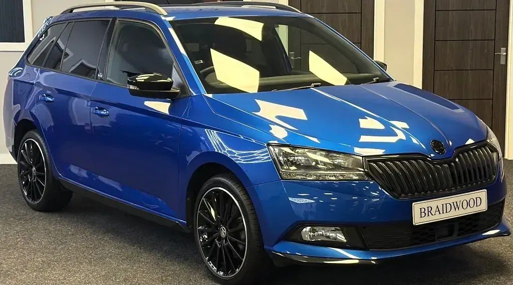 Used Skoda 110 R Monte Carlo 2019 Blue Estate