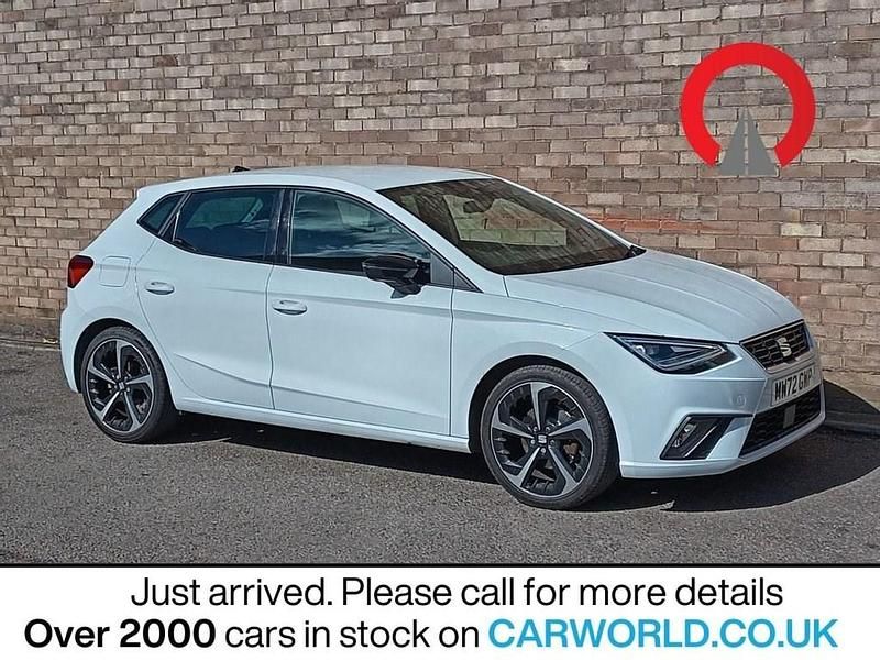 Used Seat Ibiza FR Sport 110 HP (80 kW) 2023 White Hatchback
