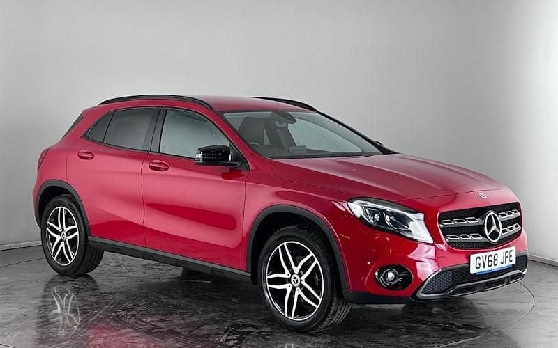 Used 2020 Mercedes GLA180 Urban SUV | £12,950 (Super price) - Image 1/3