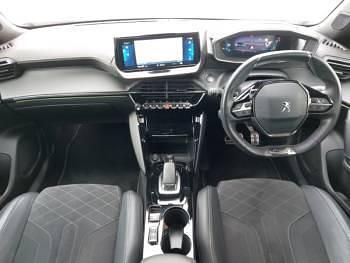 Used Peugeot e-2008 Premium 100 kW (136 HP) 2022 White SUV