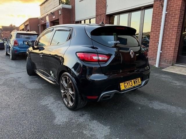 Used Renault Clio IV 200 HP (147 kW) 2013 Black Hatchback