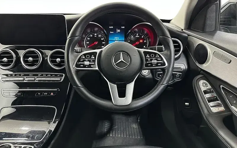 Used Mercedes C220 194 HP (142 kW) 2019 Black Sedan