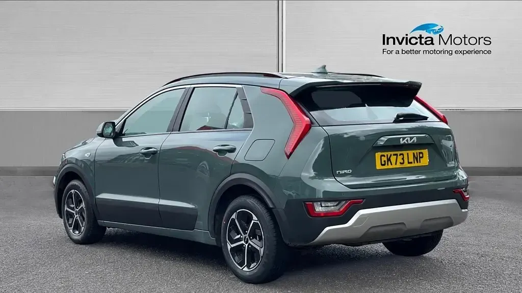Used Kia Niro 139 HP (102 kW) 2023 Green SUV