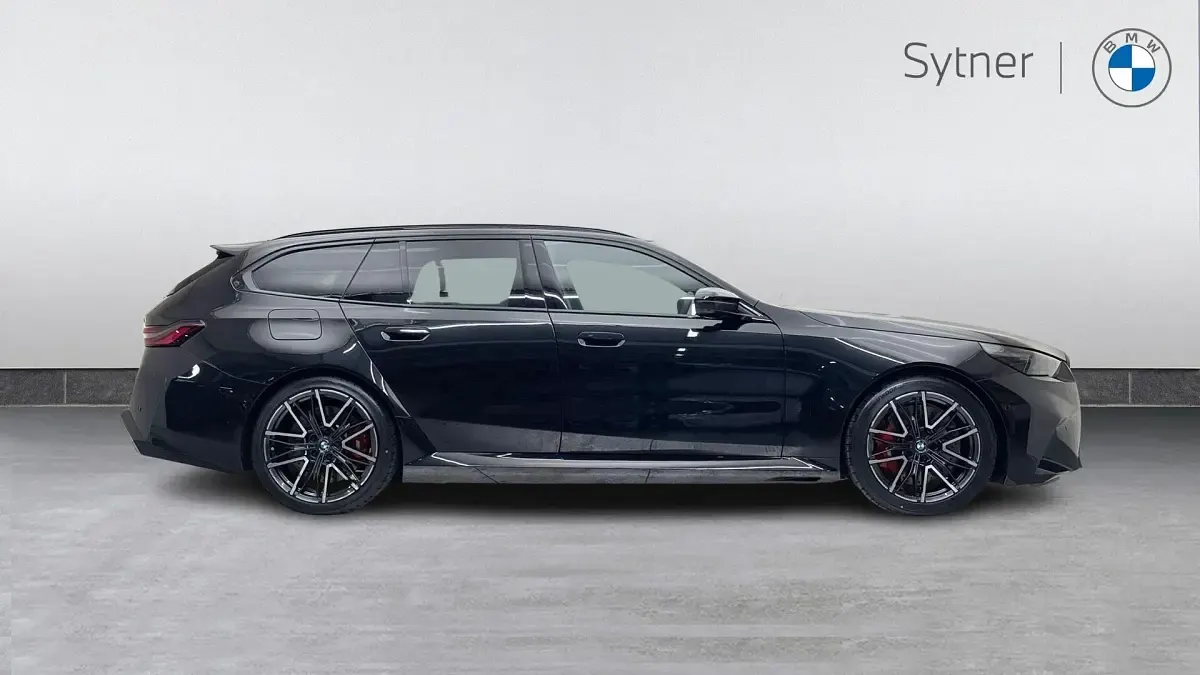 Used BMW M5 Comfort Edition 717 HP (527 kW) 2026 Black Estate