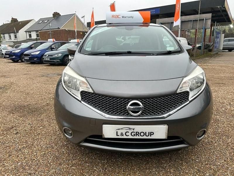 Used Nissan Note Tekna 90 HP (66 kW) 2015 Grey Hatchback
