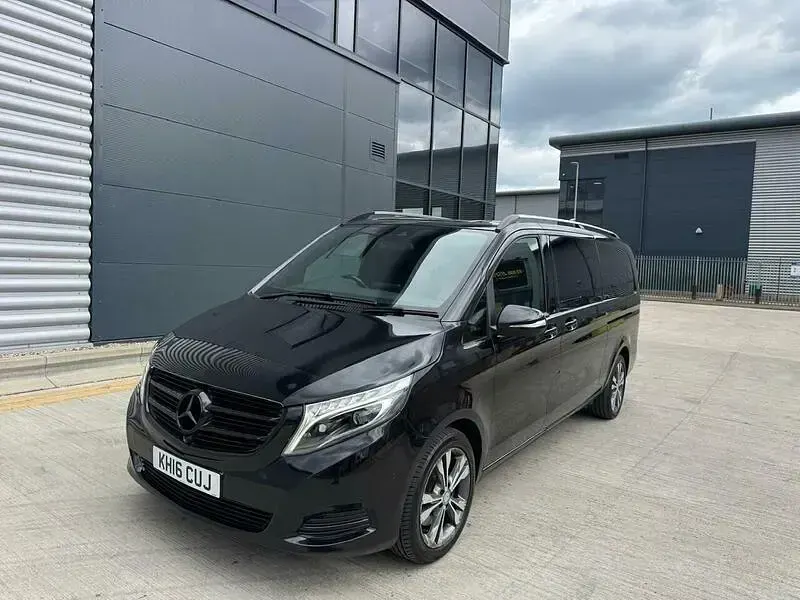 Used Mercedes V250 190 HP (139 kW) 2016 Black MPV