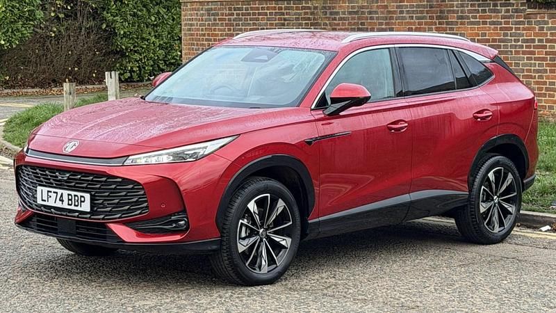 Used MG HS Trophy 167 HP (122 kW) 2025 Red SUV