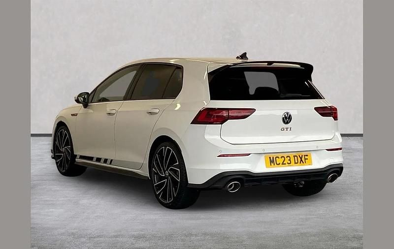 Used VW Golf VIII GTI Clubsport 300 HP (220 kW) 2023 White Hatchback