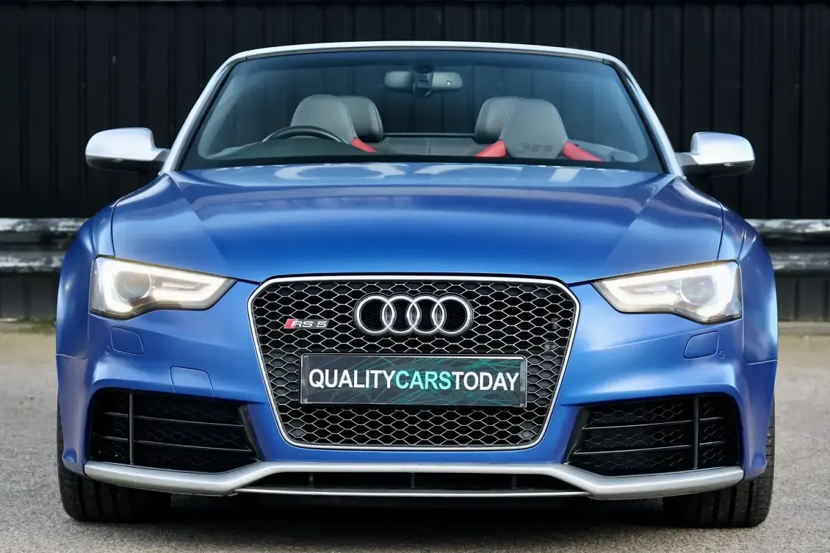 Used Audi RS5 Advanced 450 HP (330 kW) 2015 Blue Cabriolet