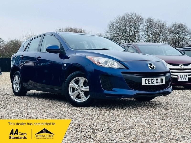 Used Mazda 3 105 HP (77 kW) 2012 Blue Hatchback