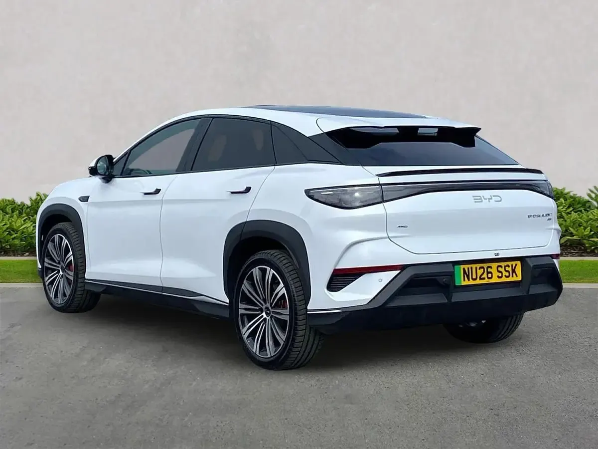 Used BYD Sealion 7 Design 389 kW (530 HP) 2026 White SUV