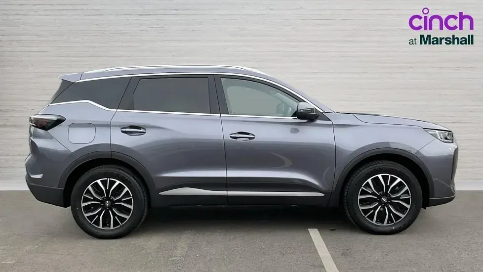 New Chery Tiggo 7 204 HP (150 kW) 2026 Metallic  slate gray SUV