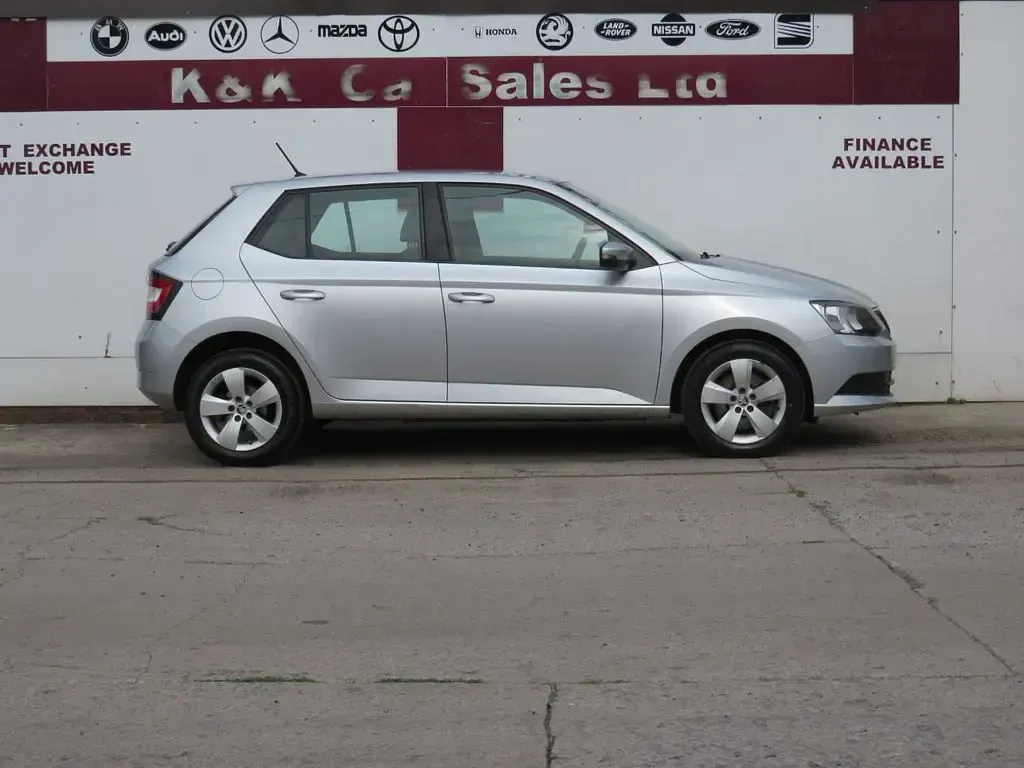 Used Skoda Fabia SE 110 HP (80 kW) 2016 Silver Hatchback