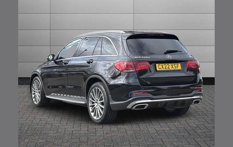 Used Mercedes GLC220 AMG Line Premium 194 HP (142 kW) 2022 Black SUV