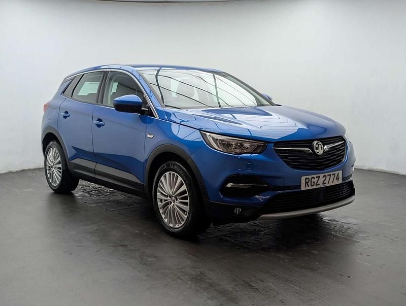 Used Vauxhall Grandland X Business Edition 130 HP (95 kW) 2020 Blue SUV