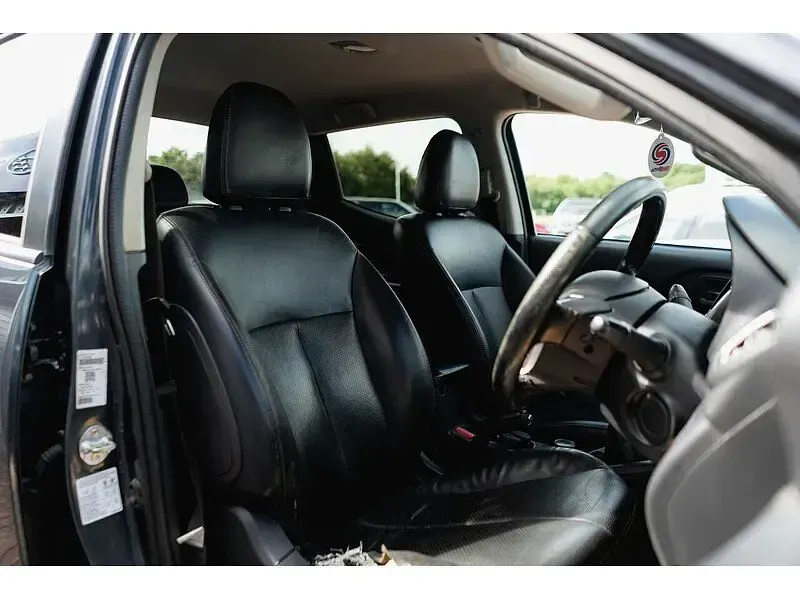 Used Mitsubishi L200 150 HP (110 kW) 2020 Grey Pickup