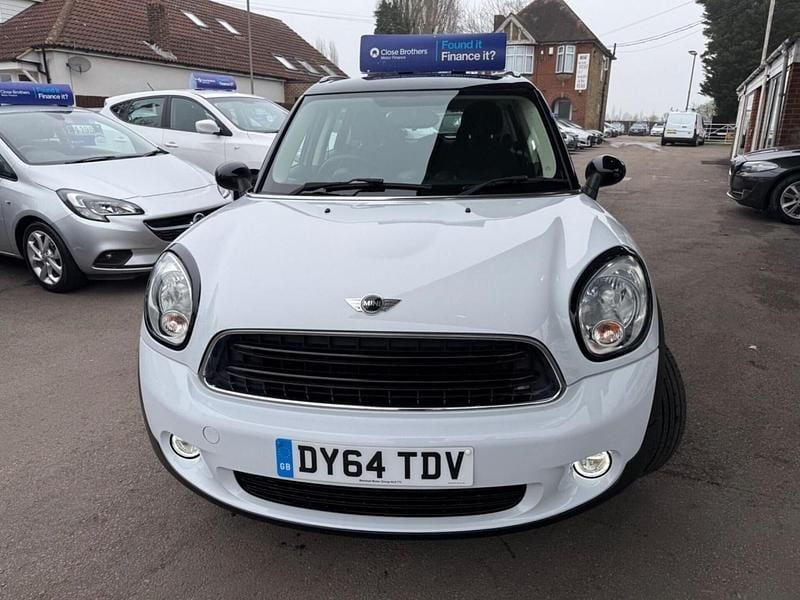 Used Mini Cooper 2014 White Hatchback