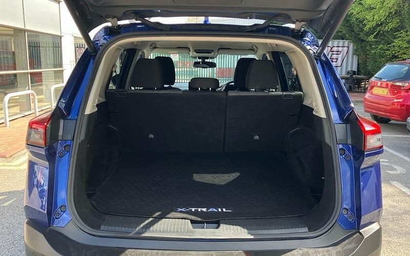 Used Nissan X-Trail N-Connecta 213 HP (156 kW) 2026 SUV