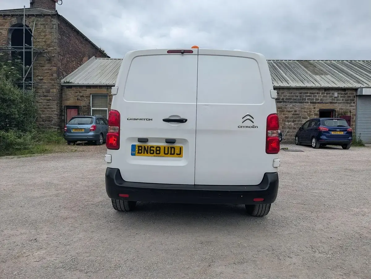Used Citroën Dispatch 2019 White MPV