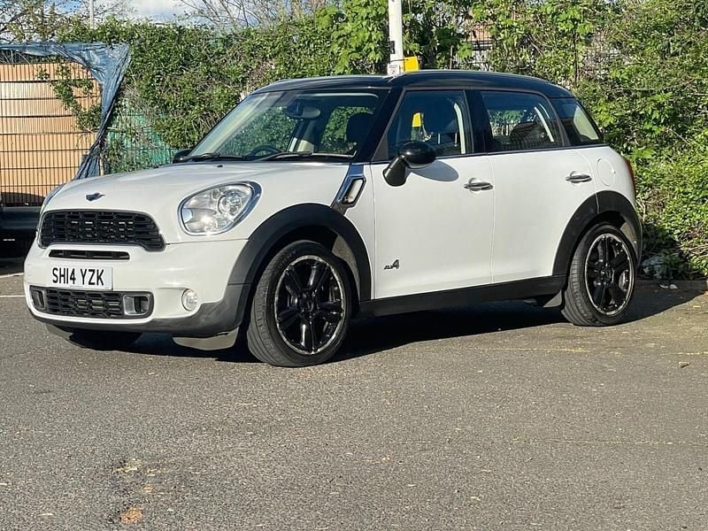 Begagnad Mini Cooper S 2014 Vit Halvkombi