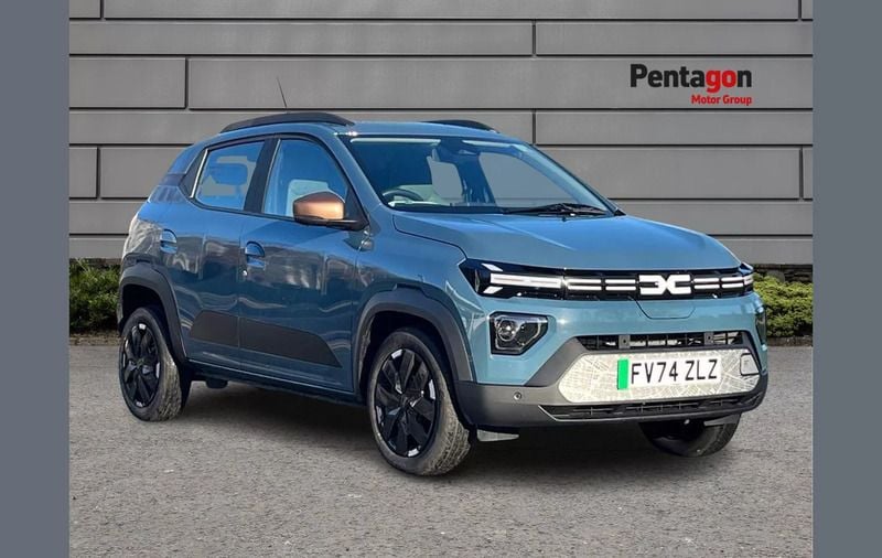Blue Used 2024 Dacia Spring Extreme Hatchback | £13,995 - Image 1/4
