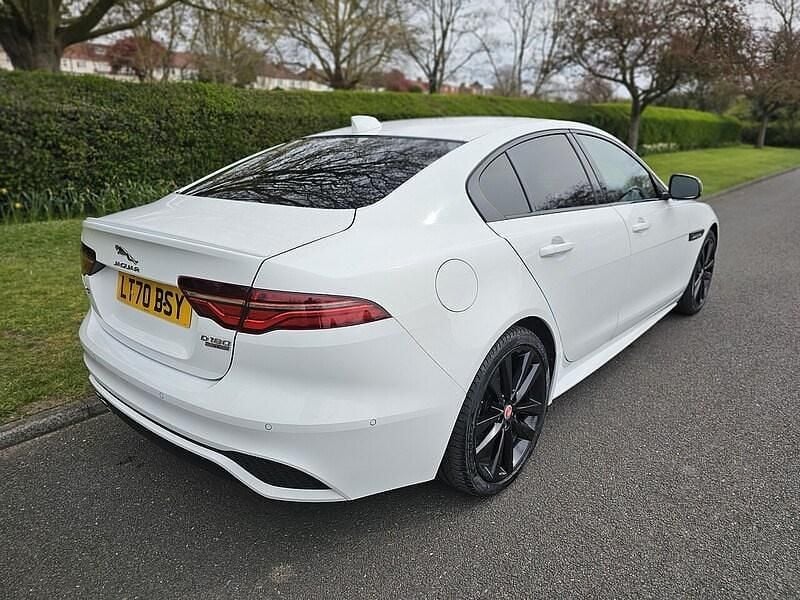 Used Jaguar XE R-Dynamic 180 HP (132 kW) 2020 White Sedan