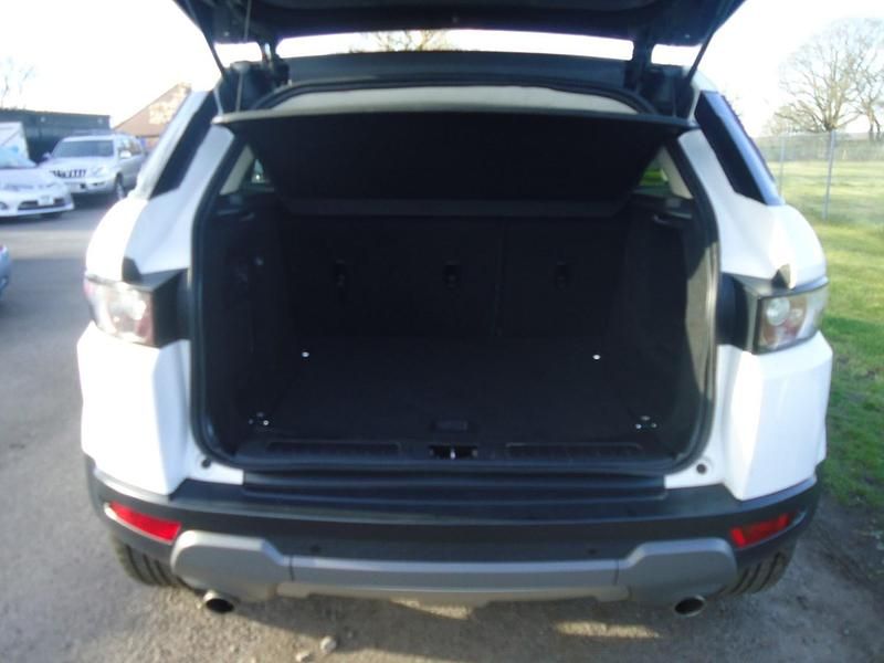 Used Land Rover Range Rover evoque Pure 2014 White SUV