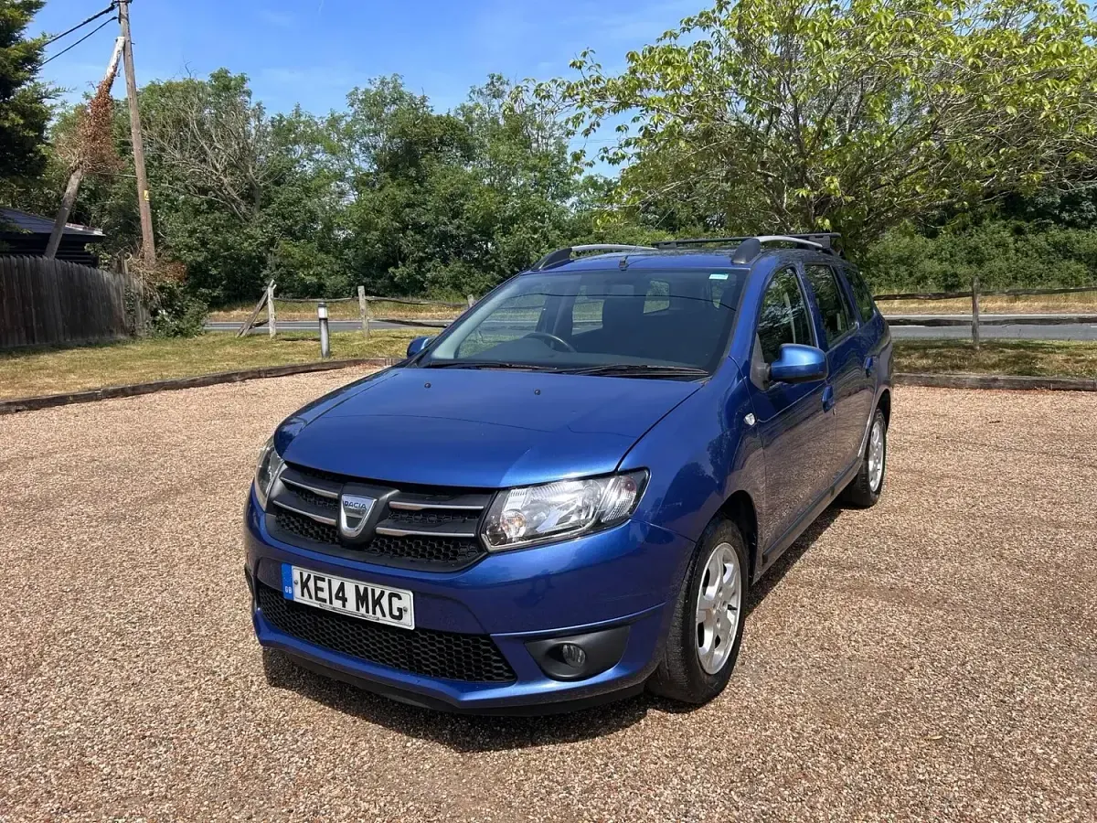 Used Dacia Logan MCV Lauréate 2014 Blue Estate
