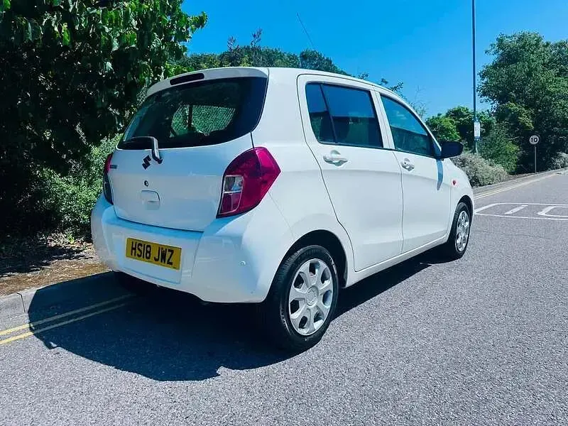 Used Suzuki Celerio 68 HP (50 kW) 2018 White Hatchback