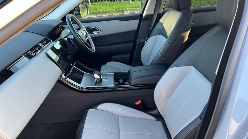 Used Land Rover Range Rover Velar HSE Dynamic 204 HP (150 kW) 2024 Grey SUV
