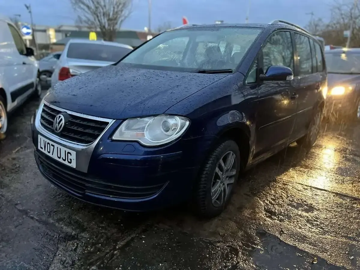 Used VW Touran SE 138 HP (101 kW) 2007 Blue MPV