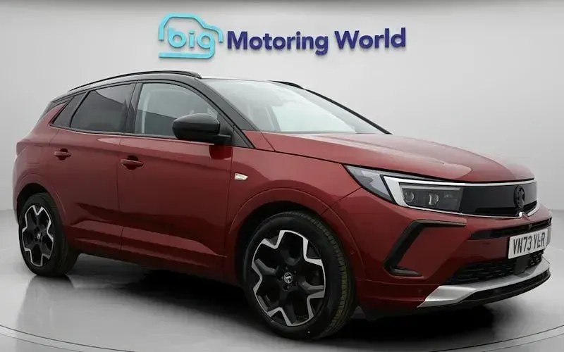 Second-hand Vauxhall Grandland X Ultimate 131 CP (96 kW) 2023 SUV