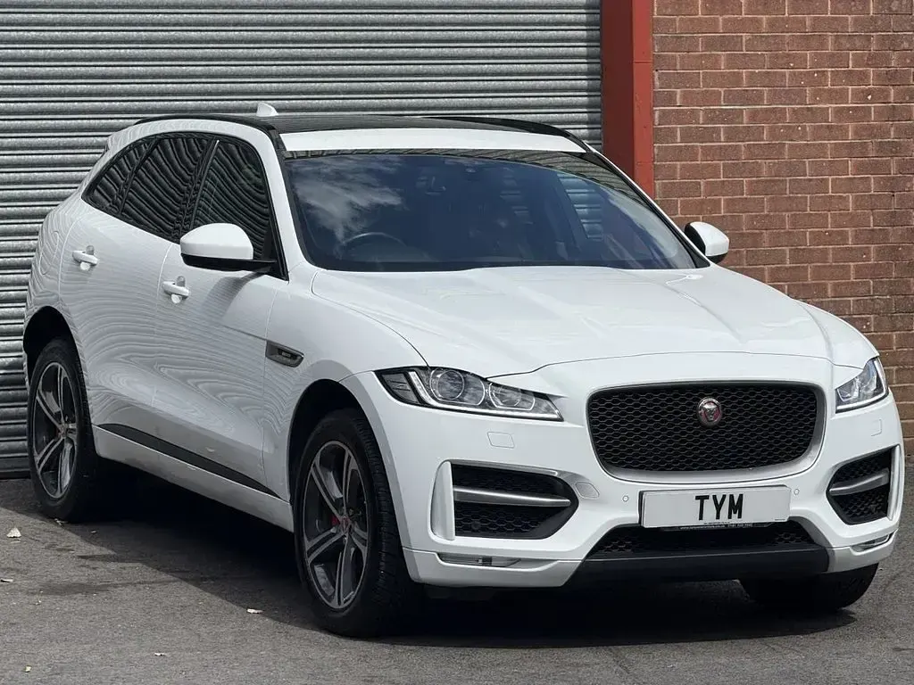 Used Jaguar F-Pace R-Sport 180 HP (132 kW) 2017 White SUV