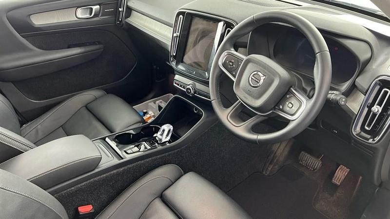 Used Volvo XC40 Ultra 2025 White SUV