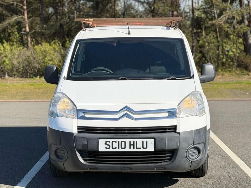 Usado Citroën Berlingo 75 HP (55 kW) 2010 Branco Monovolume