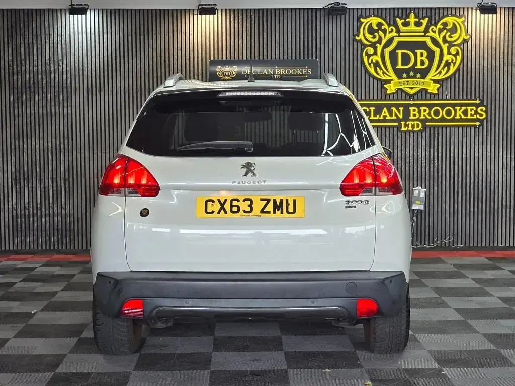 Usado Peugeot 2008 Allure 2014 Branco SUV