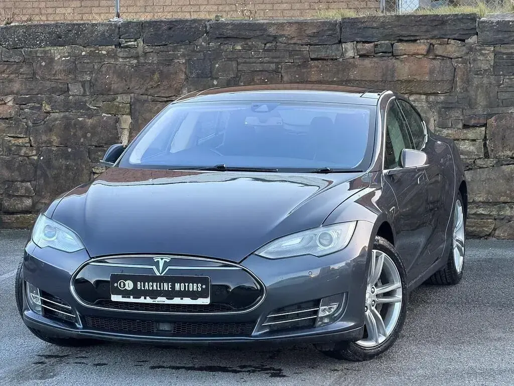 Used Tesla Model S 278 kW (379 HP) 2015 Grey Hatchback