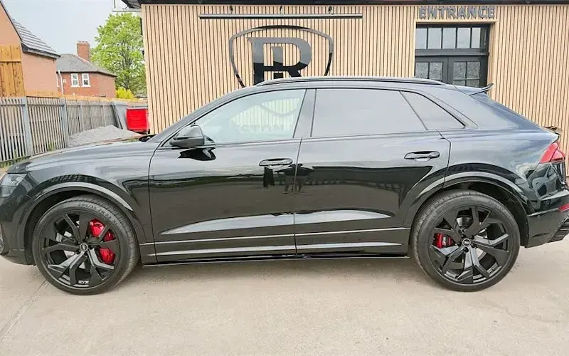 Używany Audi RS Q8 600 KM (441 kW) 2024 SUV