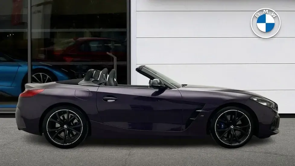 Used BMW Z4 M Sport 335 HP (246 kW) 2023 Purple Cabriolet