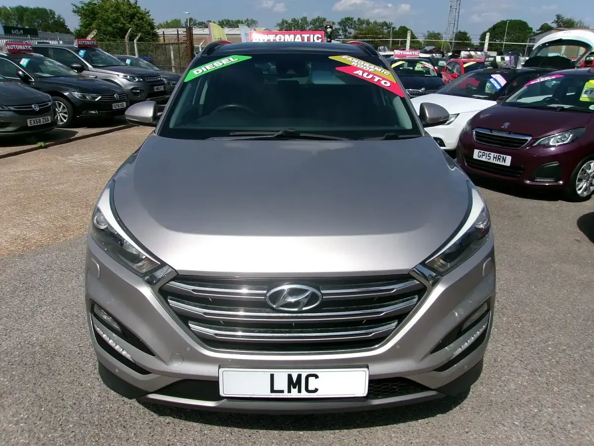 Used Hyundai Tucson Premium SE 136 HP (100 kW) 2015 Beige SUV