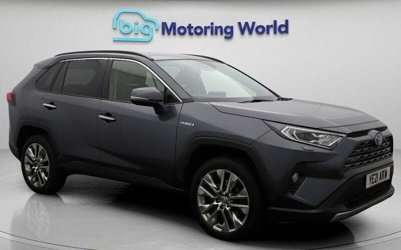 Used 2024 Toyota RAV4 Hybrid SUV | £22,800 (Super price) - Image 1/4
