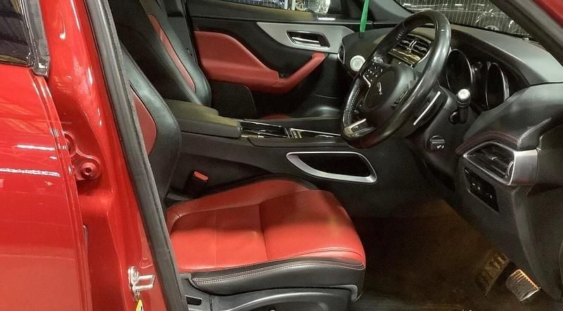 Used Jaguar F-Pace R-Sport 2018 Red SUV